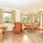 Bachmann Appartements Apartment Sankt Anton am Arlberg